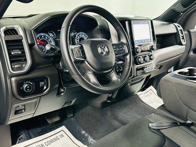 Photo of 2025 Bright White Clearcoat RAM 1500