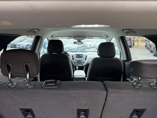 Photo of 2020 Silver Ice Metallic Chevrolet Equinox