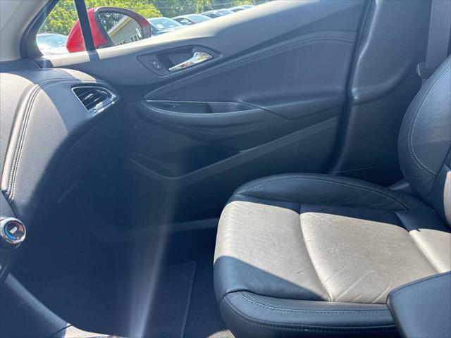 Photo of 2017 Red Chevrolet Cruze