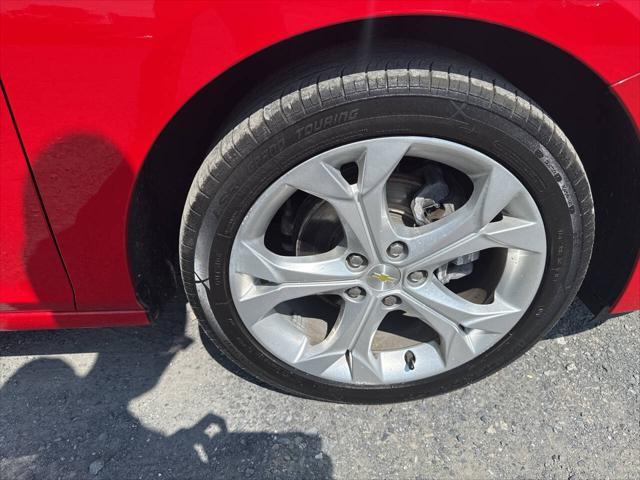 Photo of 2017 Red Chevrolet Cruze