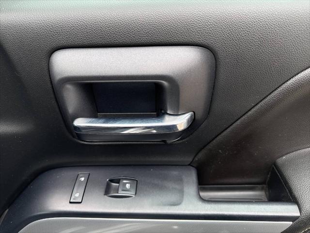 Photo of 2016 Silver Chevrolet Silverado 1500