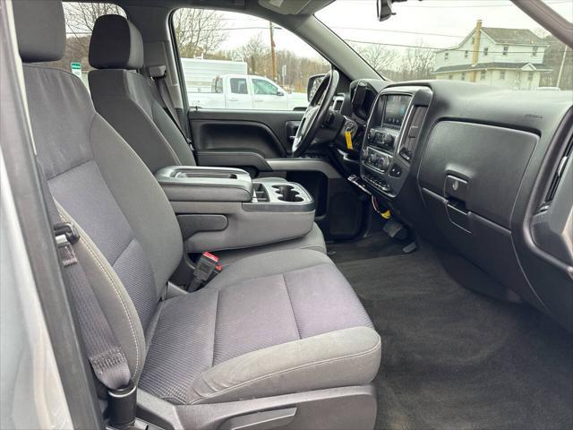 Photo of 2016 Silver Chevrolet Silverado 1500