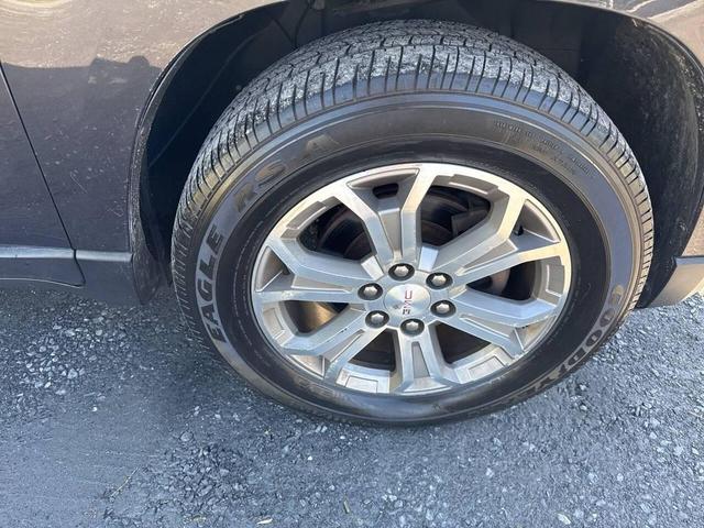 Photo of 2015 Black GMC Acadia