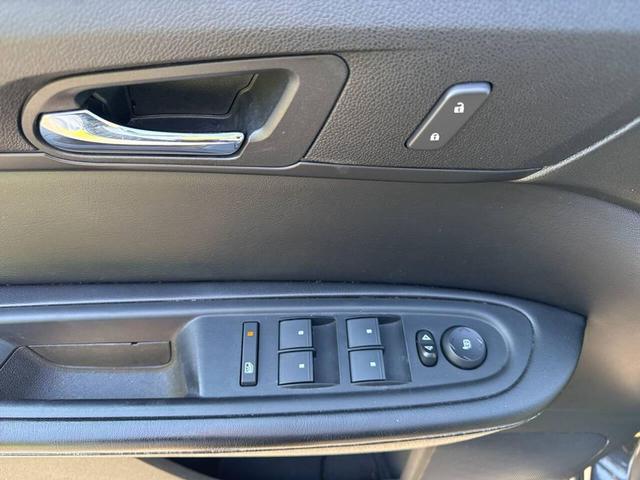 Photo of 2015 Black GMC Acadia