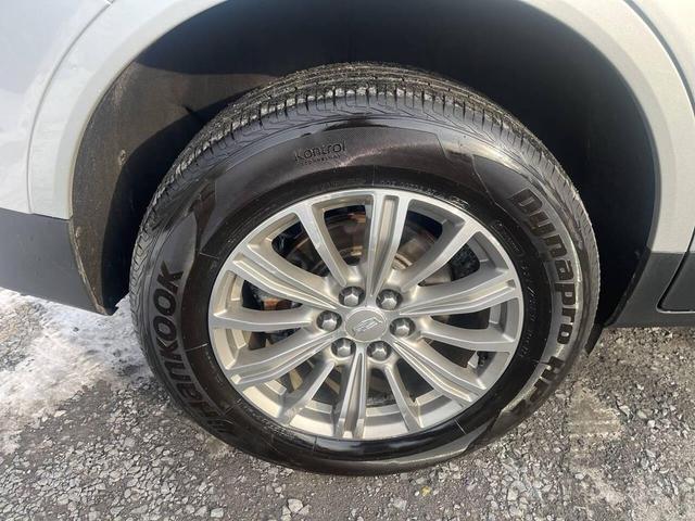 Photo of 2017 Silver Cadillac XT5