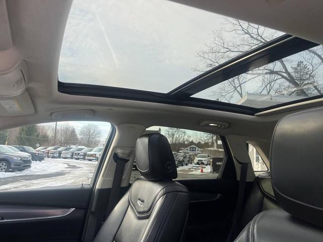 Photo of 2017 Silver Cadillac XT5