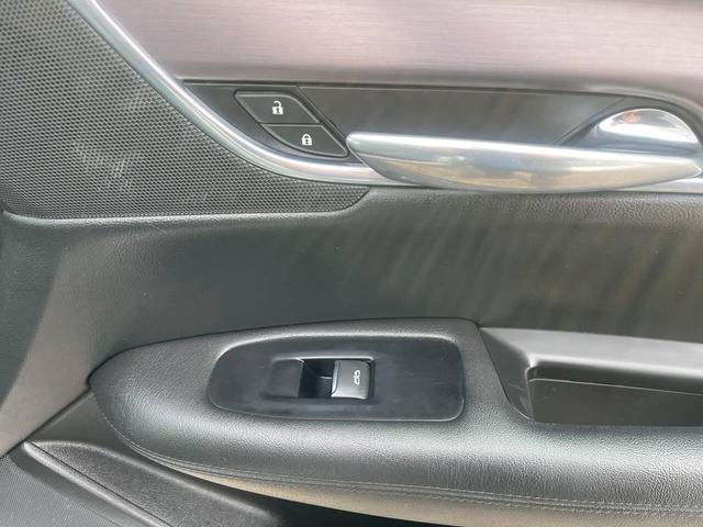 Photo of 2017 Silver Cadillac XT5