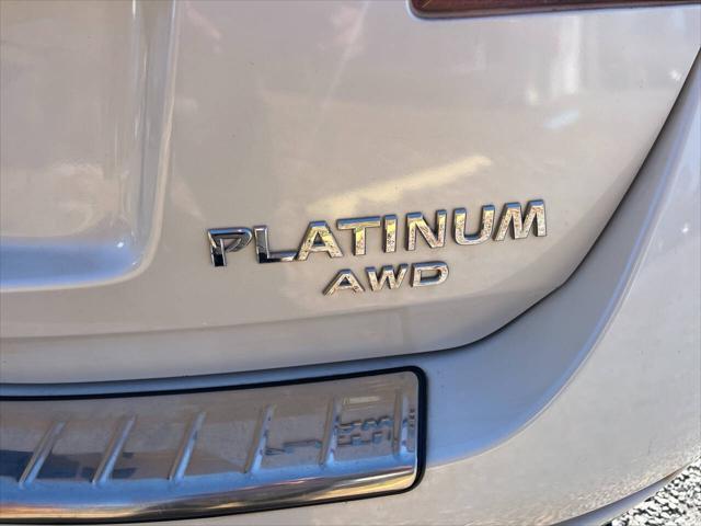 Photo of 2014 White Nissan Murano