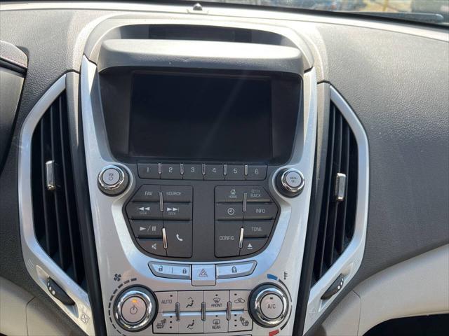 Photo of 2015 Blue GMC Terrain