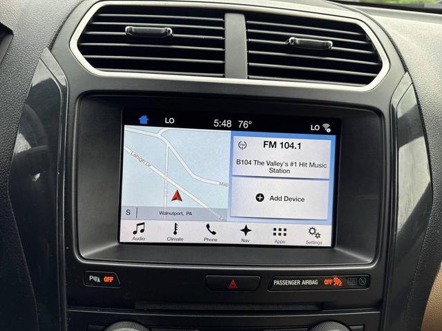 Photo of 2017 Blue Ford Explorer