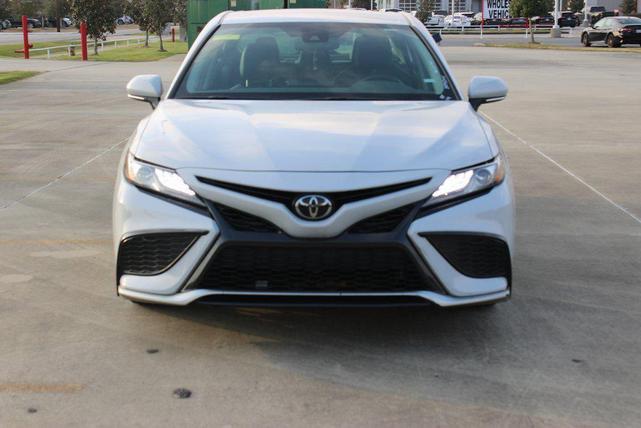 Photo of 2023 Ice Toyota Camry