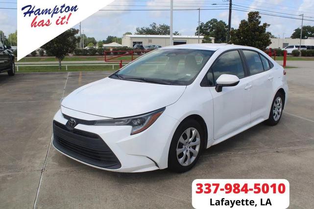 Photo of 2023 Ice Cap Toyota Corolla