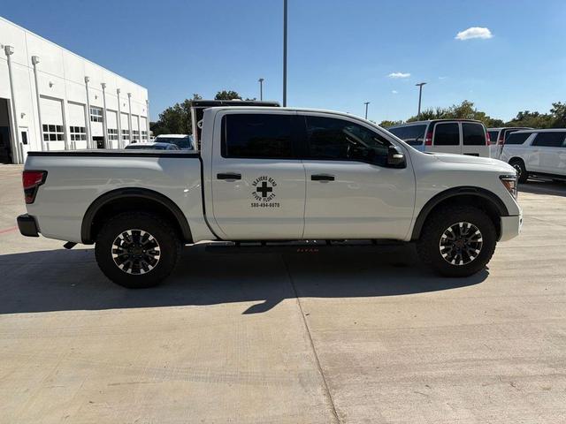 Photo of 2023 Glacier White Nissan Titan