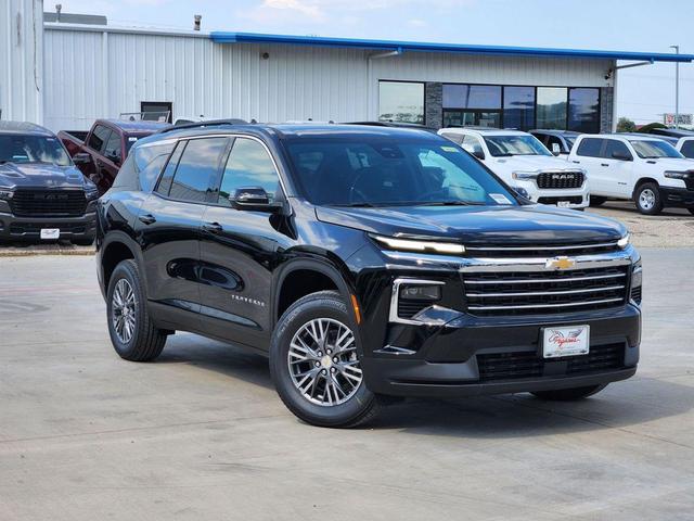 Photo of 2026 Mosaic Black Metallic Chevrolet Traverse