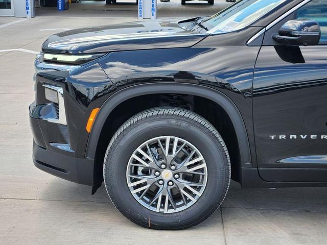 Photo of 2026 Mosaic Black Metallic Chevrolet Traverse