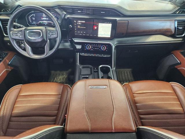 Photo of 2024 Summit White GMC Sierra 2500