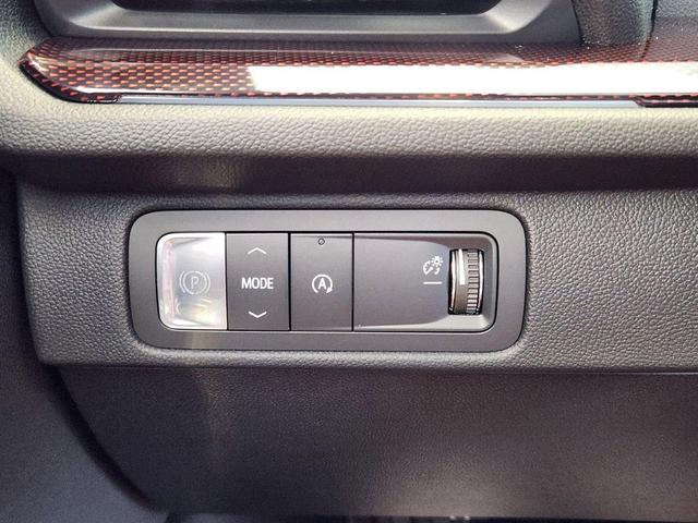 Photo of 2026 Mosaic Black Metallic Chevrolet Traverse