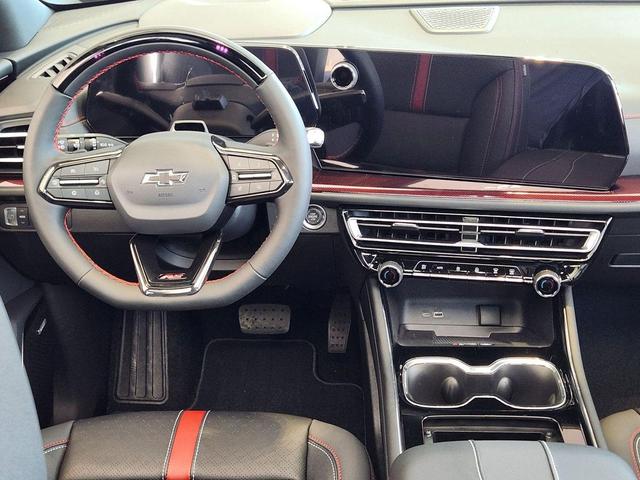 Photo of 2026 Mosaic Black Metallic Chevrolet Traverse