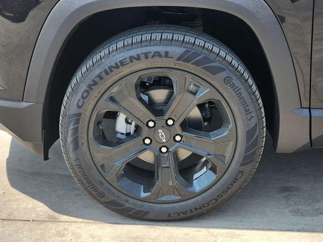Photo of 2026 Mosaic Black Metallic Chevrolet Equinox