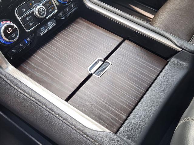 Photo of 2022 Onyx Black GMC Yukon