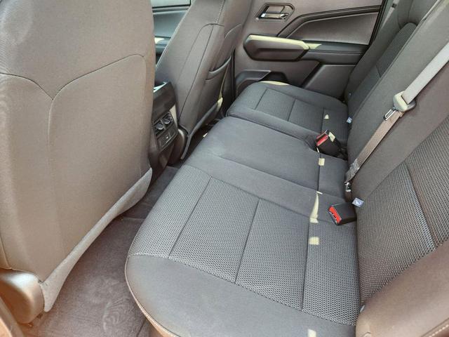 Photo of 2026 Sunrise Orange Chevrolet Colorado