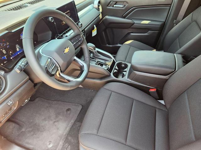 Photo of 2026 Sunrise Orange Chevrolet Colorado
