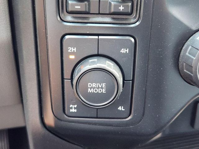 Photo of 2023 Oxford White Ford F-250