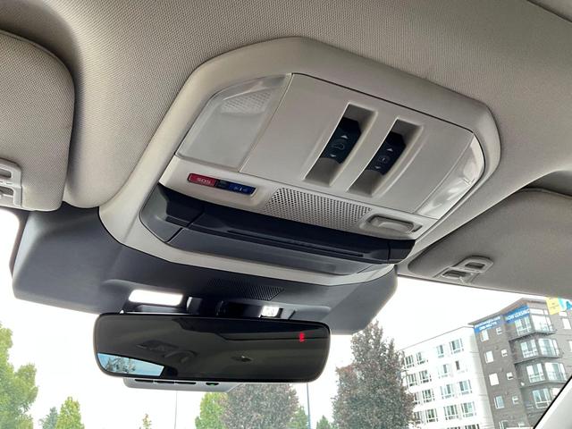 Photo of 2025 Crystal White Pearl Subaru Ascent
