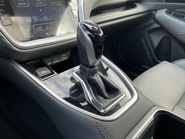 Photo of 2024 Autumn Green Metallic Subaru Outback