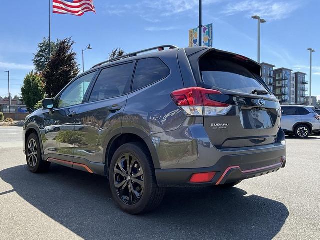 Photo of 2024 Magnetite Gray Metallic Subaru Forester