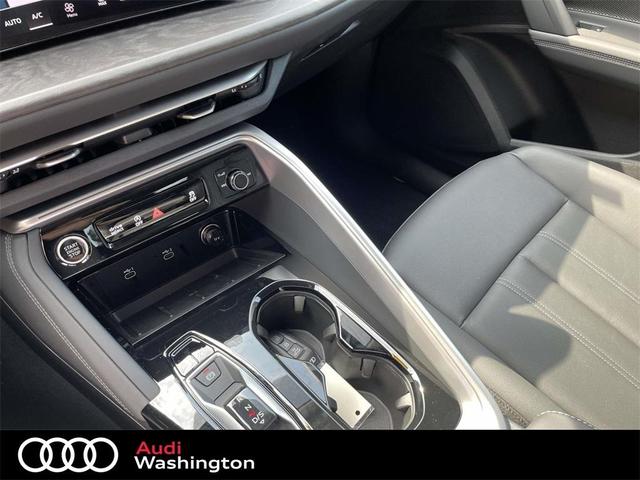 Photo of 2025 Florett Silver Metallic Audi Q5