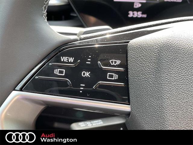 Photo of 2025 Florett Silver Metallic Audi Q5