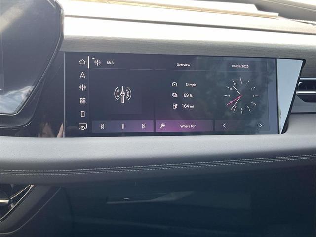 Photo of 2025 Glacier White Metallic Audi Q6 e-tron