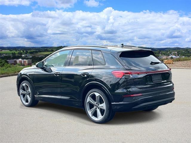 Photo of 2025 Mythos Black Metallic Audi Q4 e-tron