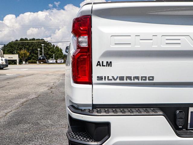 Photo of 2025 Summit White Chevrolet Silverado 1500