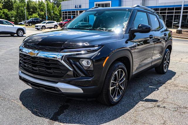 Photo of 2026 Mosaic Black Metallic Chevrolet Trailblazer