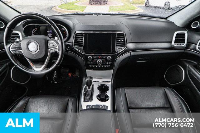 Photo of 2021 Granite Crystal Clearcoat Metallic Jeep Grand Cherokee