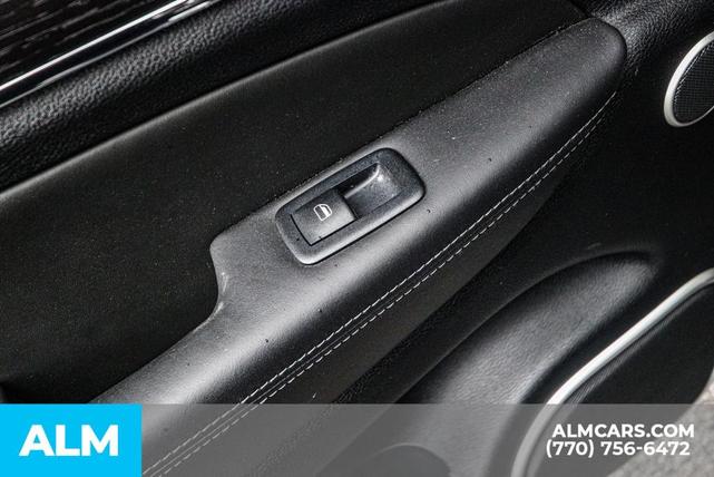 Photo of 2021 Granite Crystal Clearcoat Metallic Jeep Grand Cherokee
