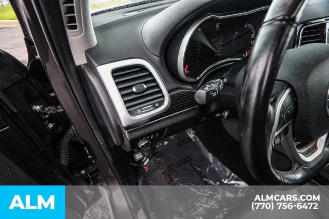 Photo of 2021 Granite Crystal Clearcoat Metallic Jeep Grand Cherokee