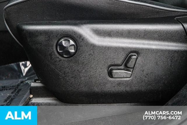 Photo of 2021 Granite Crystal Clearcoat Metallic Jeep Grand Cherokee