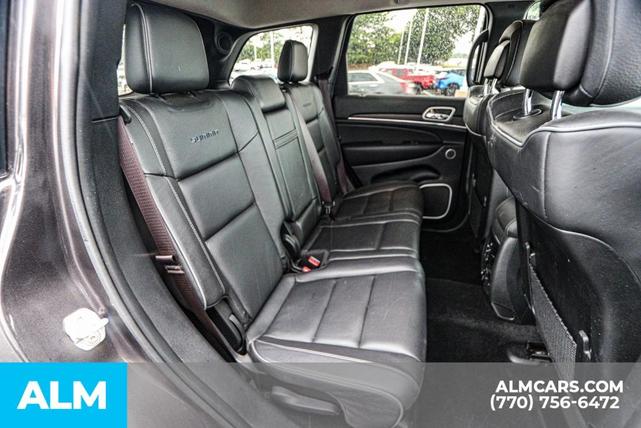 Photo of 2021 Granite Crystal Clearcoat Metallic Jeep Grand Cherokee