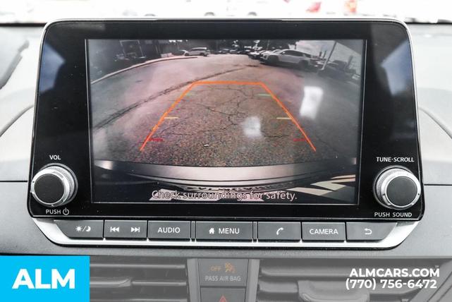 Photo of 2023 Gun Metallic Nissan Altima