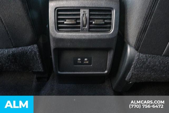Photo of 2023 Black Nissan Rogue