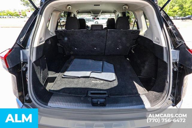 Photo of 2023 Black Nissan Rogue