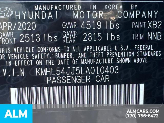 Photo of 2020 Oxford Blue Hyundai SONATA Hybrid