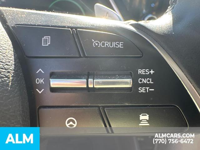 Photo of 2020 Oxford Blue Hyundai SONATA Hybrid