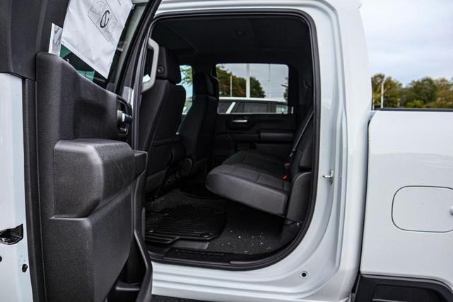 Photo of 2025 Summit White Chevrolet Silverado 2500