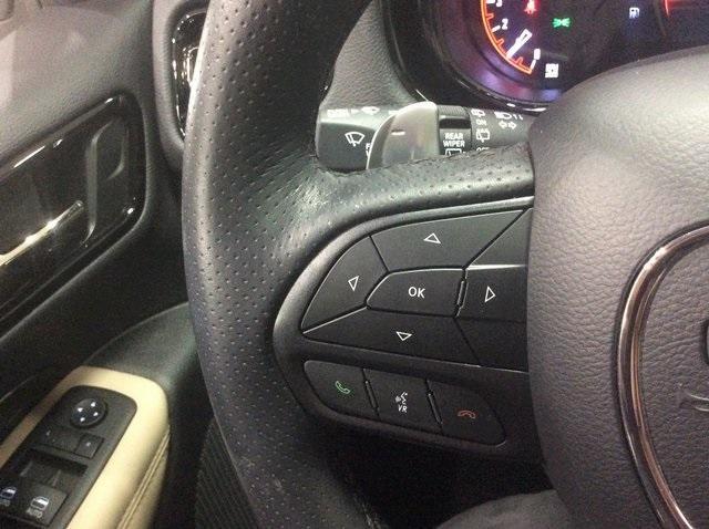 Photo of 2022 Octane Red Pearlcoat Dodge Durango