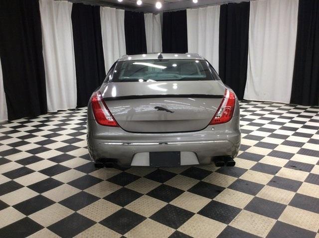 Photo of 2011 Vapour Grey Jaguar XJ