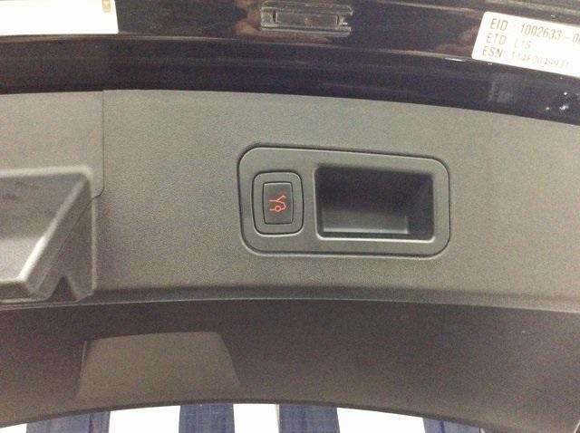 Photo of 2014 Gray Tesla Model S